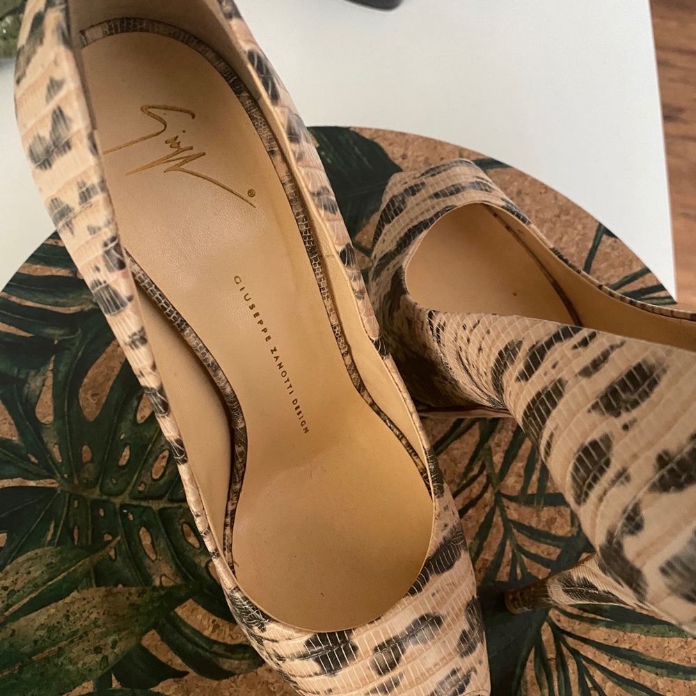 Giuseppe Zanotti Heels - Picture 2 of 3